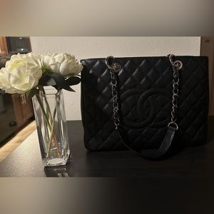 CHANEL Grand Shopping Tote